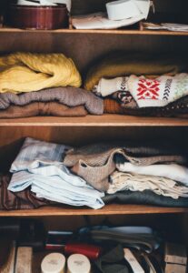 在宅ワークで夏におすすめの服装と失敗しないポイントは？