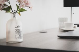 在宅ワークを快適な部屋で楽しむための夏の工夫は？