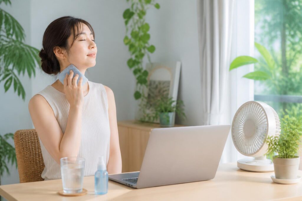在宅ワーク中に暑さを和らげる休憩のタイミングは？